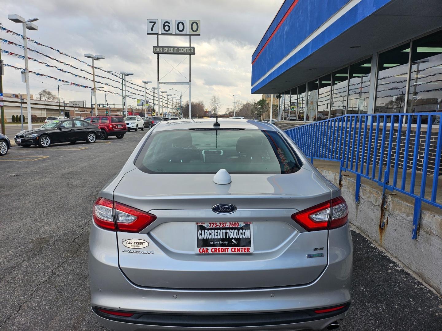 2013 PURPLE Ford Fusion SE (3FA6P0H7XDR) with an 2.5L L4 DOHC 16V engine, located at 7600 S Western Ave., Chicago, IL, 60620, (773) 918-3980, 0.000000, 0.000000 - Photo#3